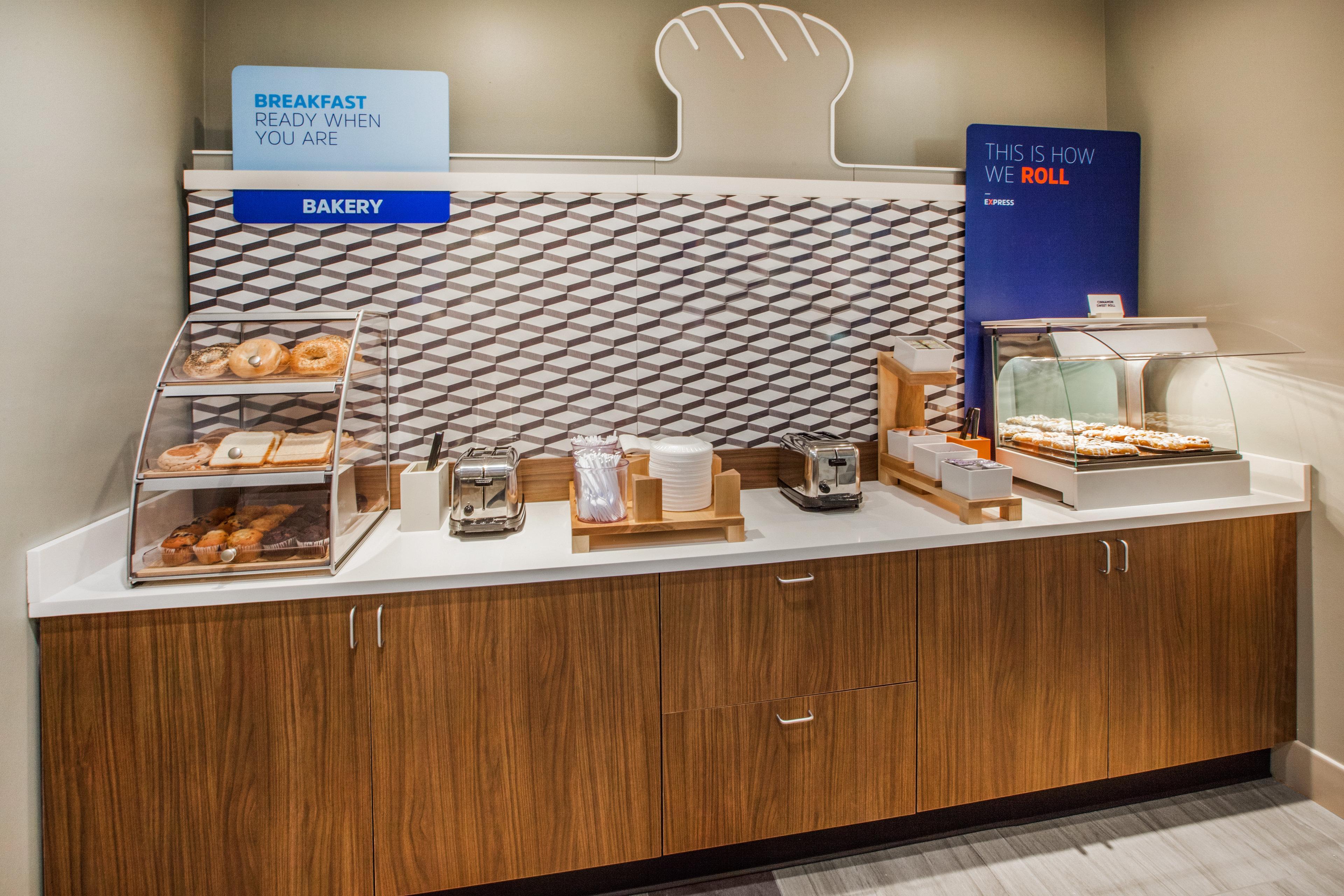 Holiday Inn Express & Suites Owings Mills-Baltimore Area By Ihg Екстериор снимка